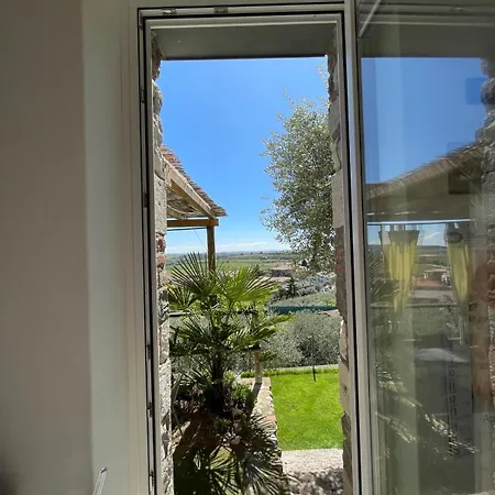 דירה Garden קאבאיון ורונסה